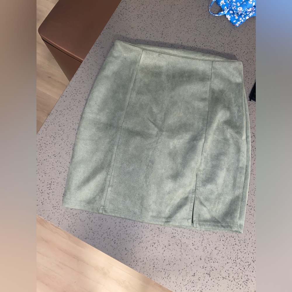 Windsor green skirt